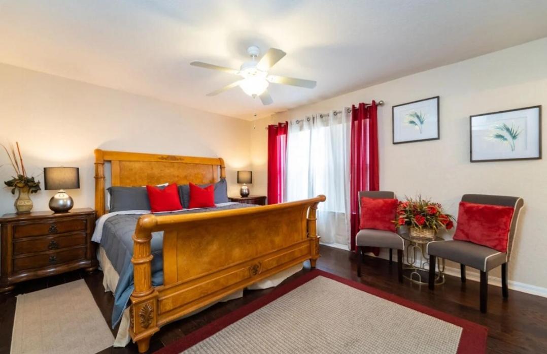World Cup Resort Style Themed Rooms Kid Friendly Davenport Bagian luar foto