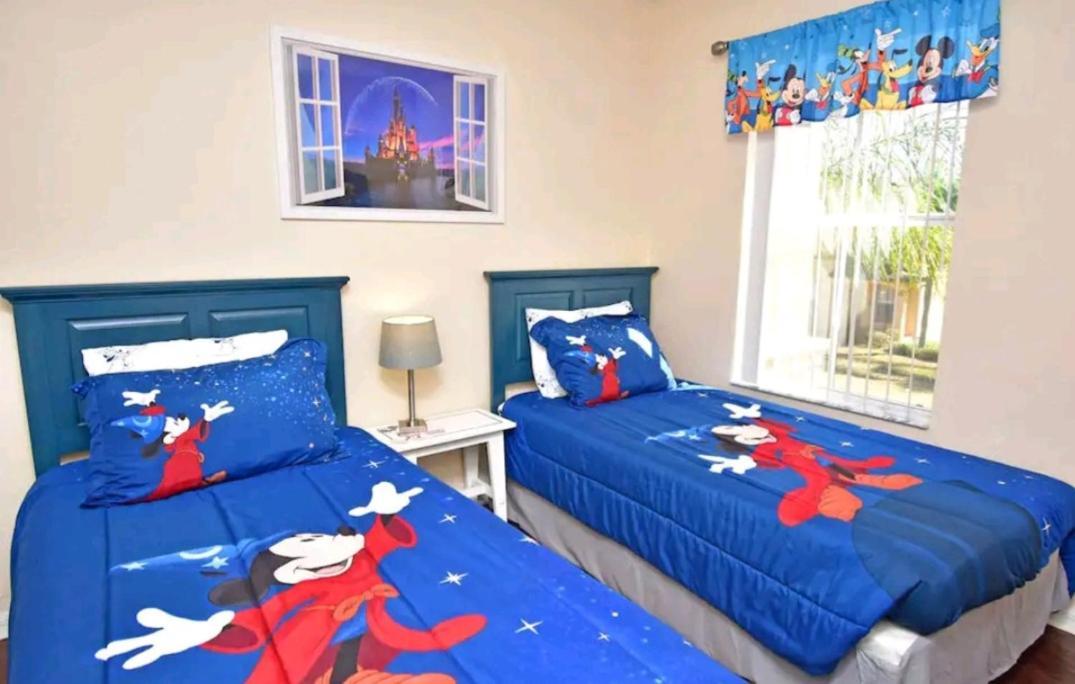 World Cup Resort Style Themed Rooms Kid Friendly Davenport Bagian luar foto