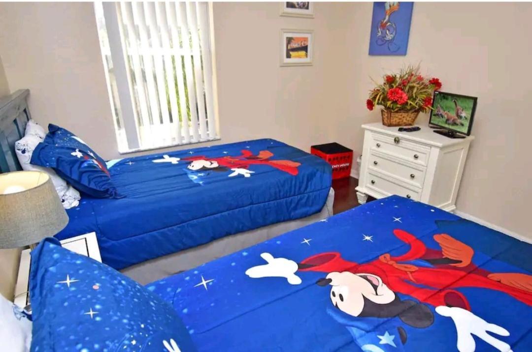 World Cup Resort Style Themed Rooms Kid Friendly Davenport Bagian luar foto